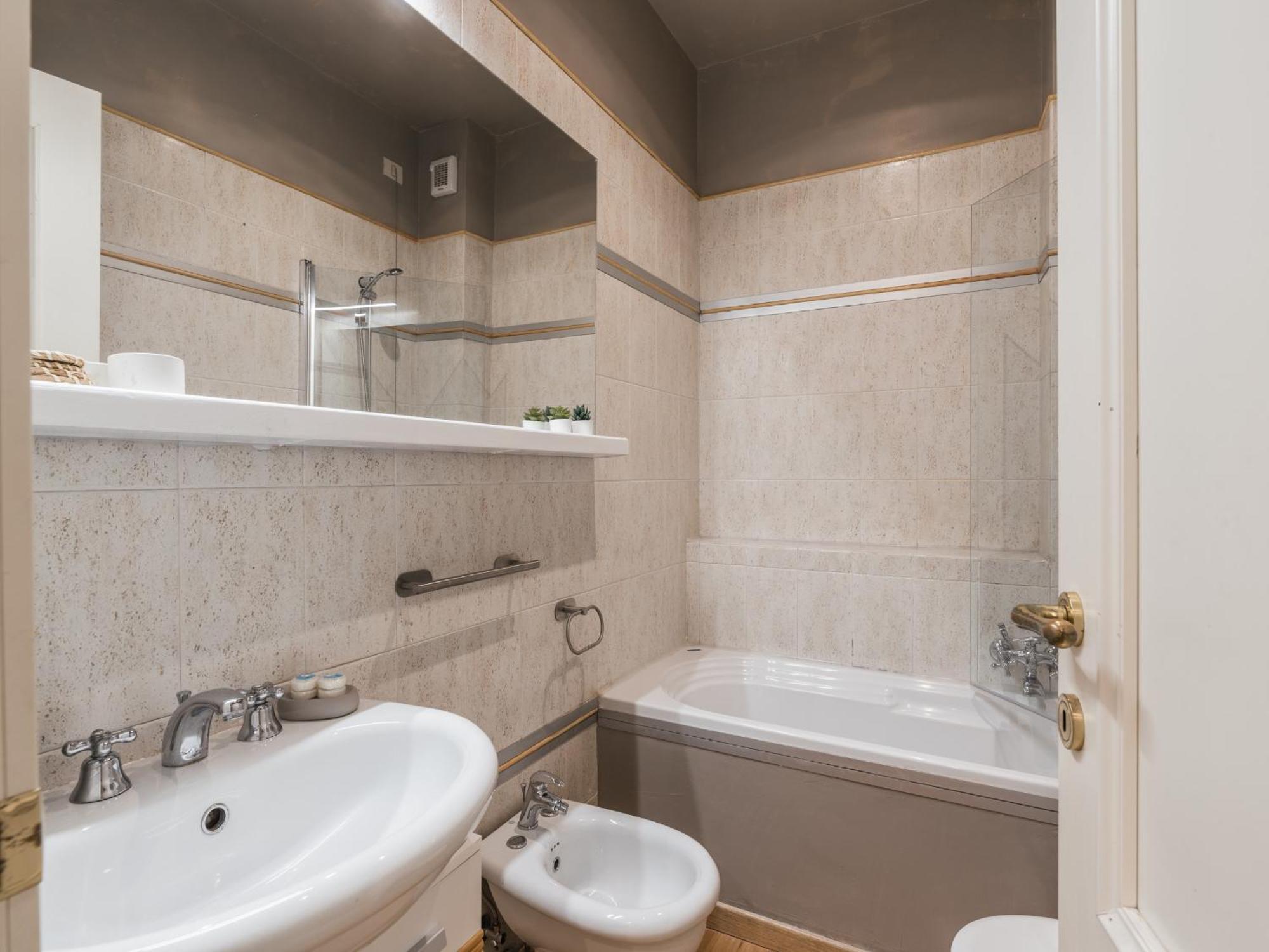 Appartement The Rent - Charming Flat Near Colosseo Rome